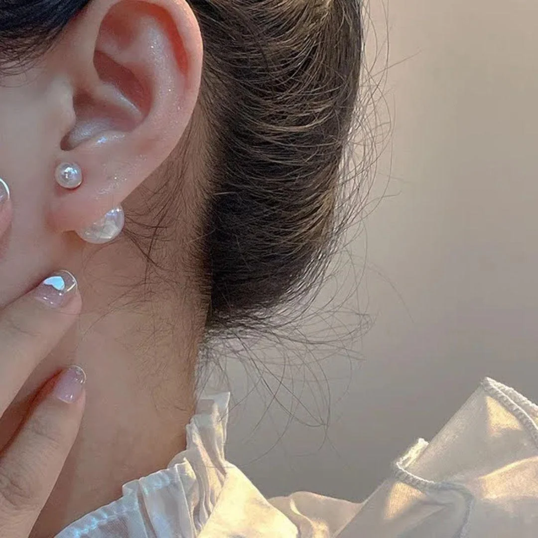 Perky Pearl Drop Earrings - midzumi
