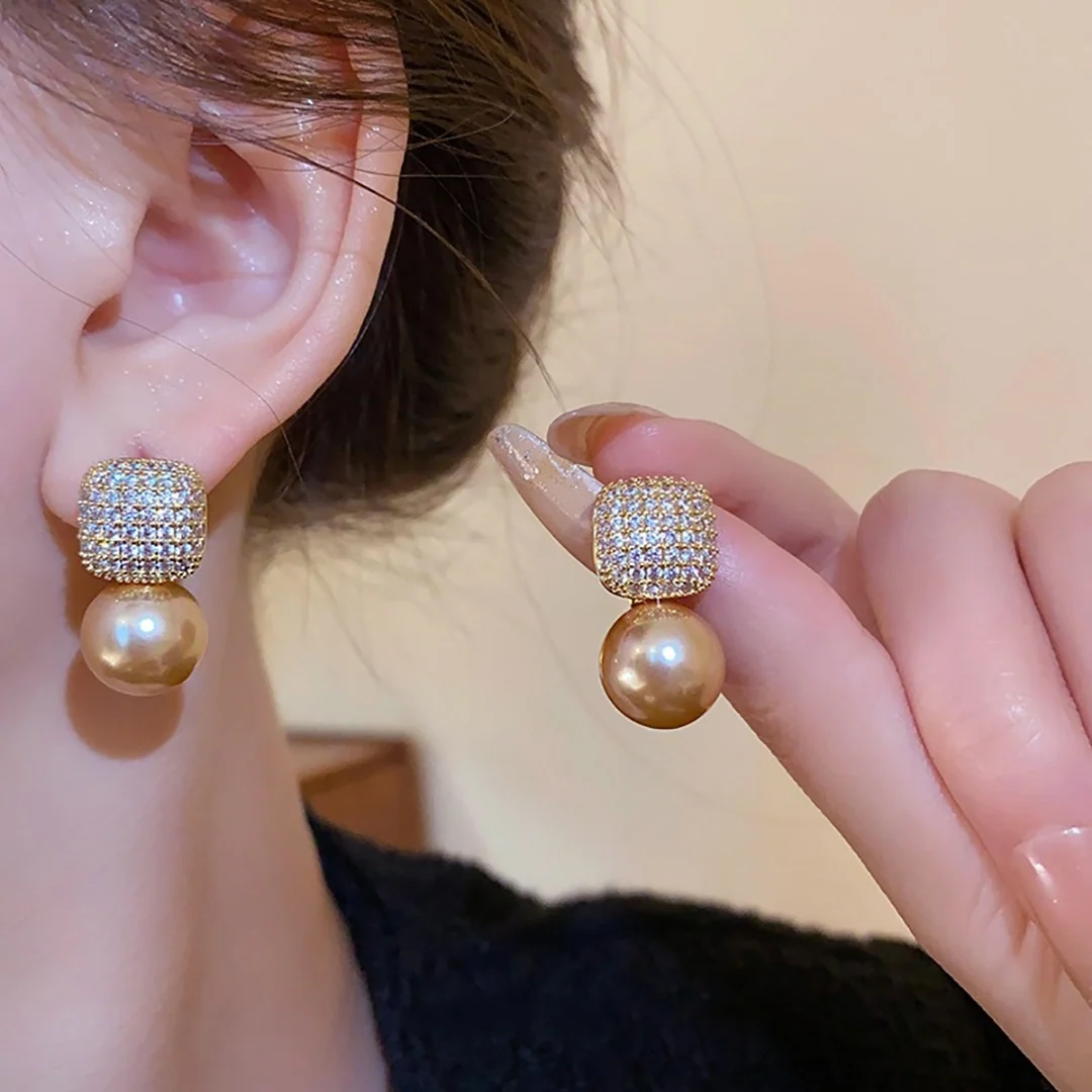 Haute Couture Zircon Pearl Earrings - midzumi
